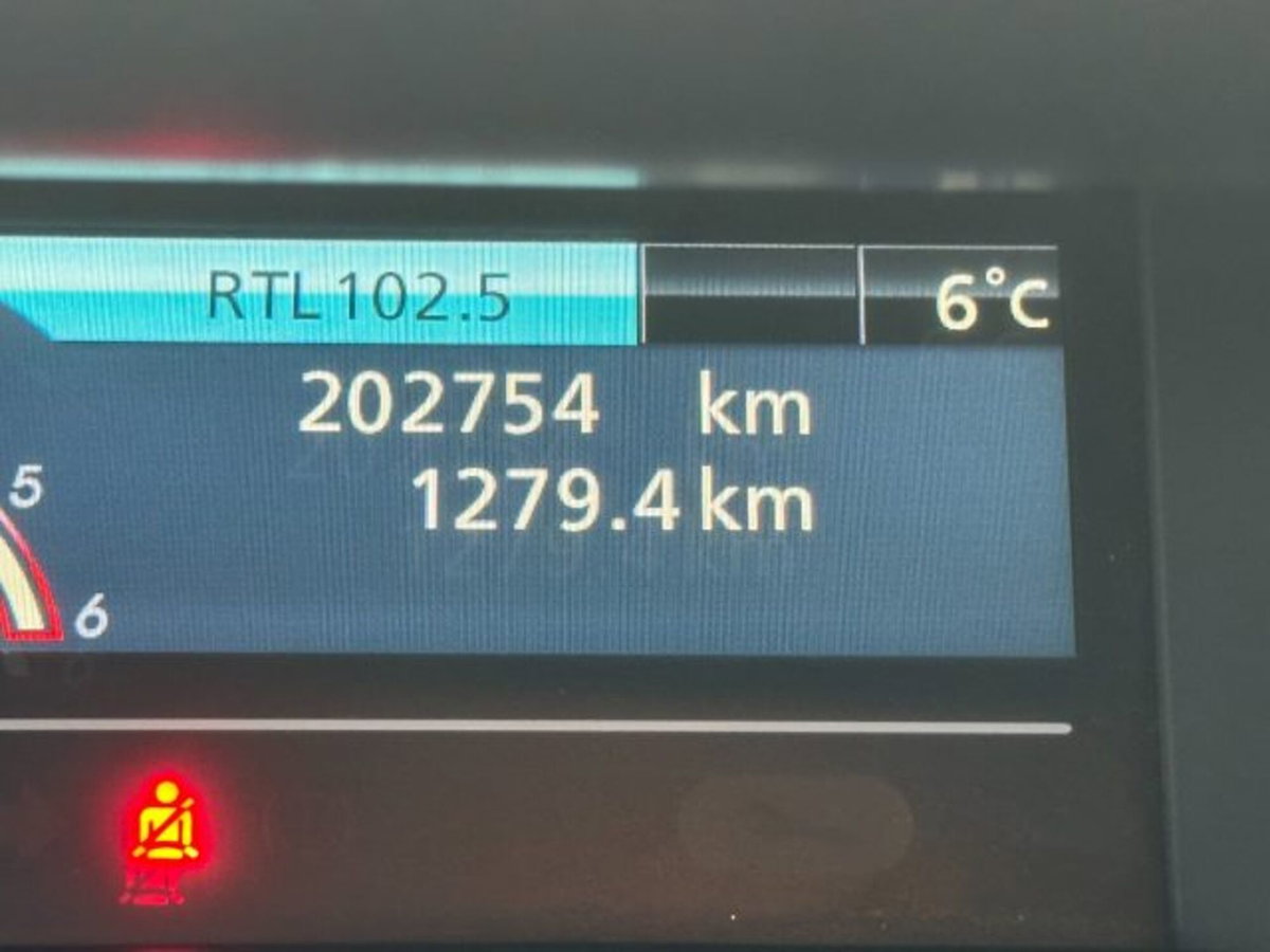 Renault Scenic E-Tech Electric 1.5 dCi 110CV Luxe (13)