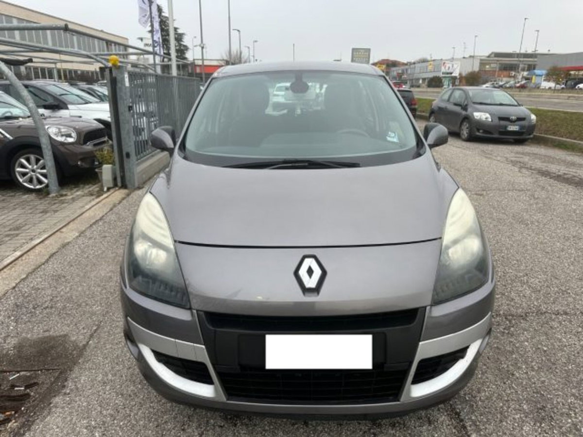 Renault Scenic E-Tech Electric 1.5 dCi 110CV Luxe (2)