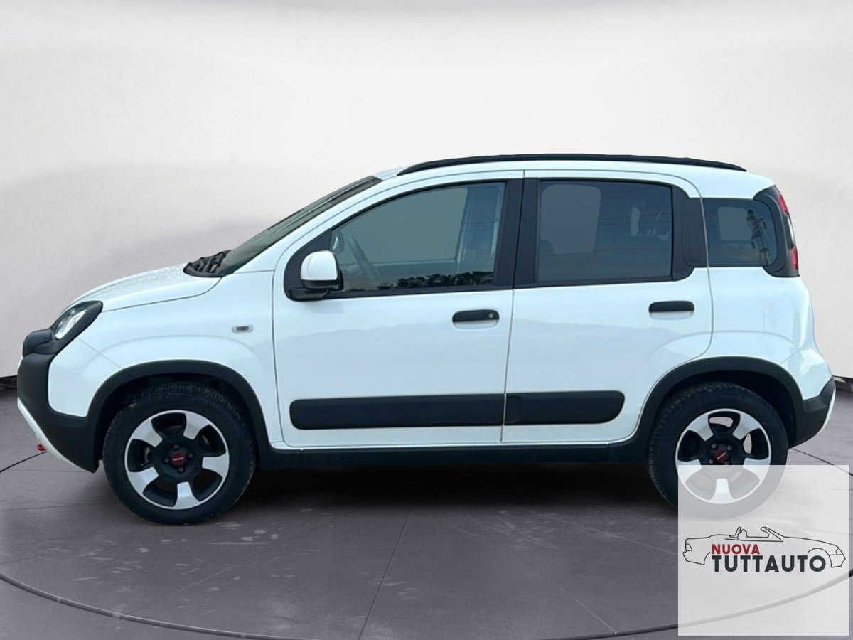 Fiat Panda Cross 1.0 firefly hybrid Cross s&s 70cv 5p.ti (2)