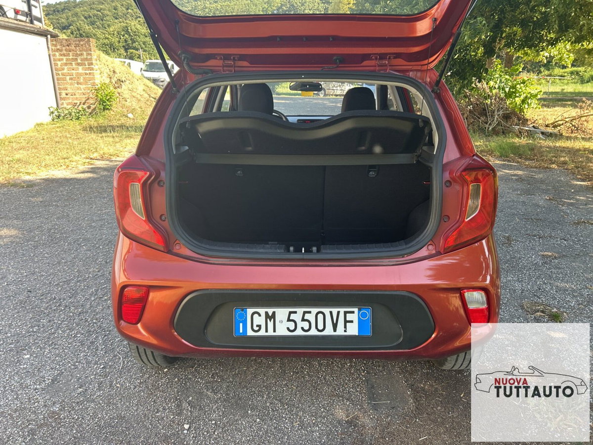 Kia Picanto 1.0 12V 5 porte AMT Urban (12)
