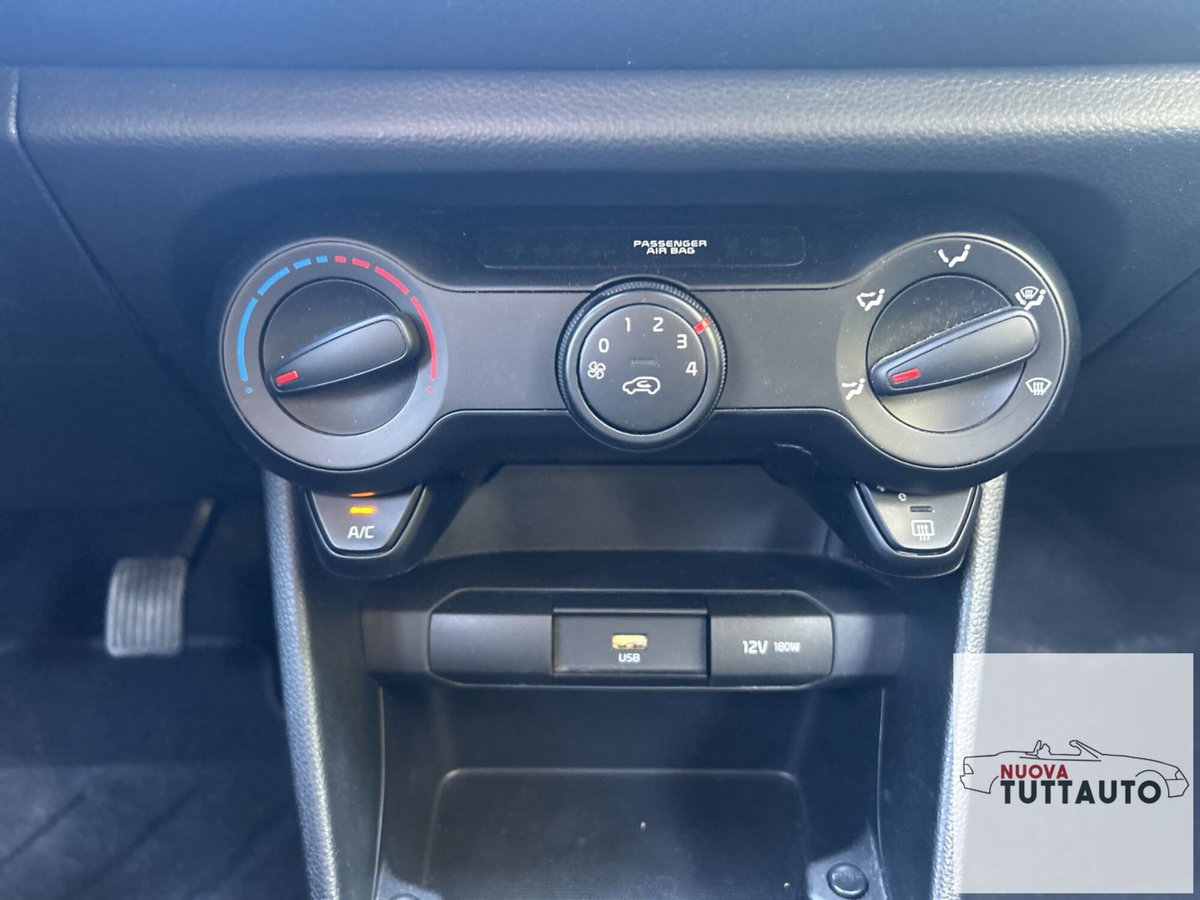 Kia Picanto 1.0 12V 5 porte AMT Urban (20)