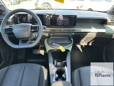 Lancia Ypsilon 1.2 mhev 110cv e-dct (16)