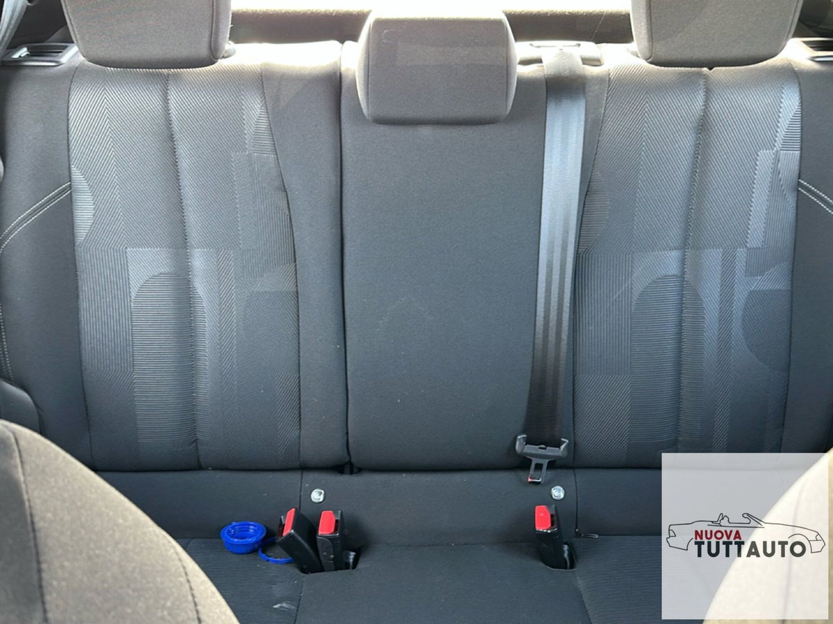 Lancia Ypsilon 1.2 mhev 110cv e-dct (19)
