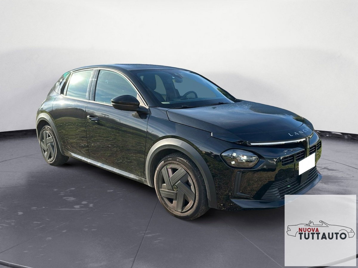 Lancia Ypsilon 1.2 mhev 110cv e-dct (8)