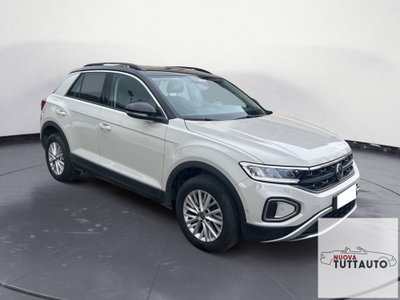 Volkswagen T-Roc 1.0 TSI Life (6)