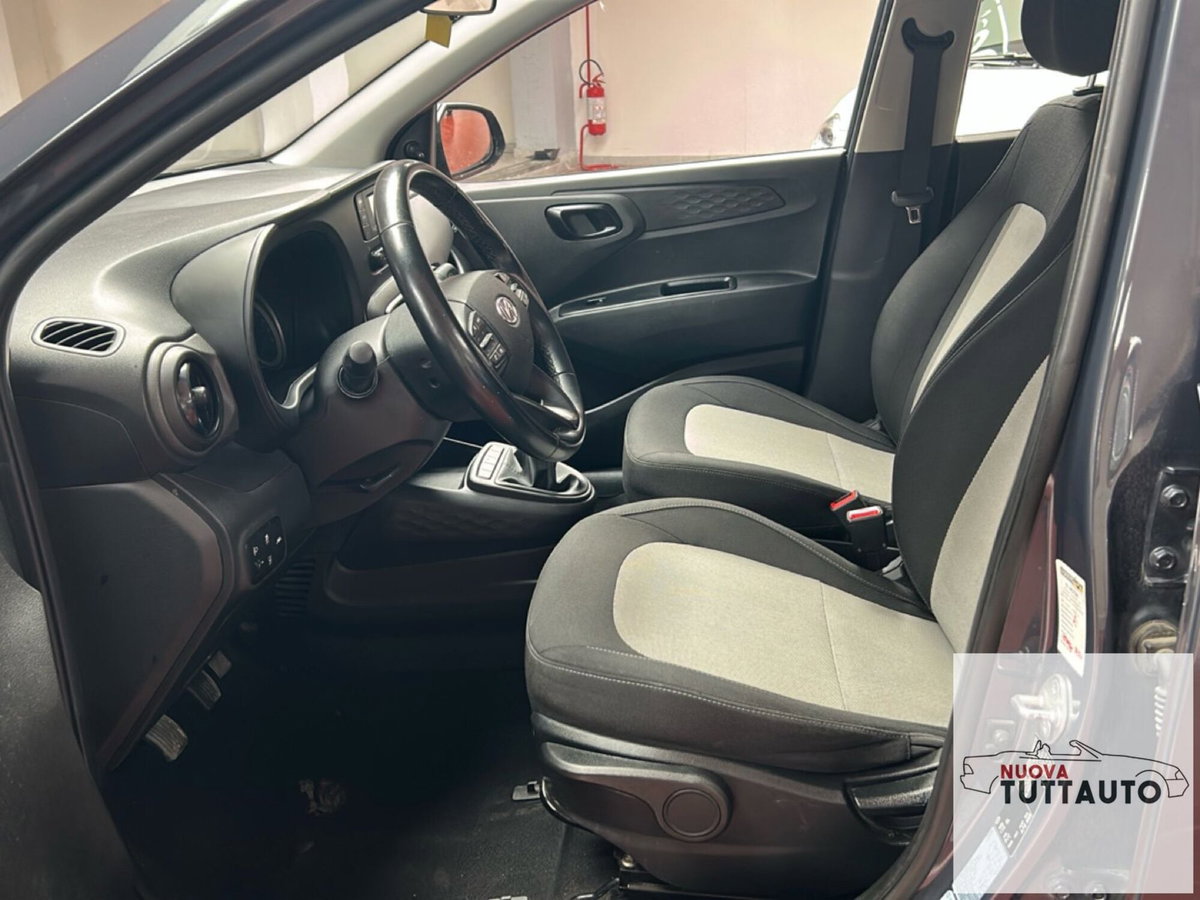 Hyundai i10 1.0 MPI Advanced (14)