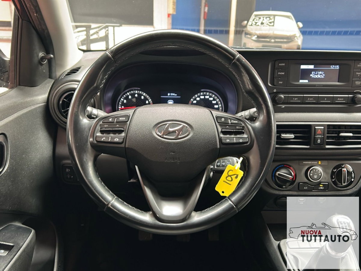 Hyundai i10 1.0 MPI Advanced (17)