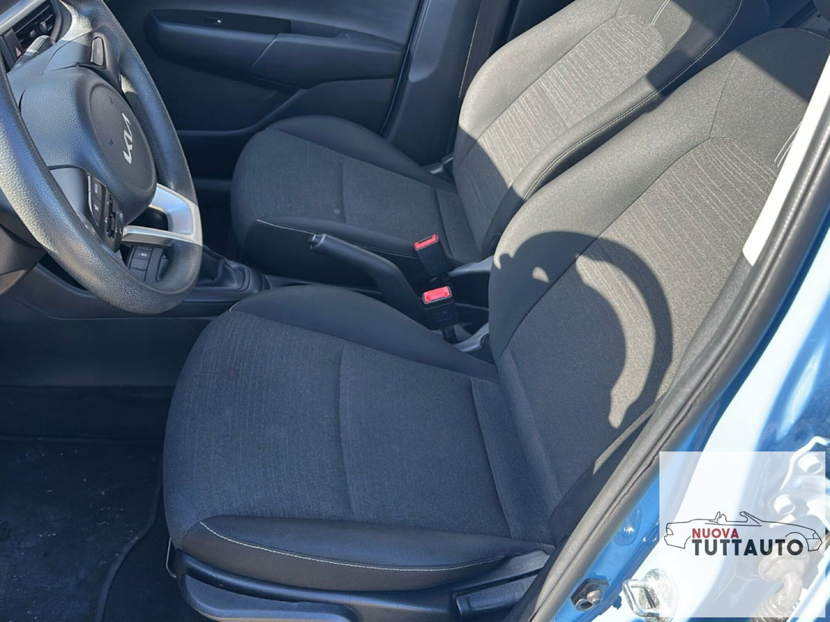 Kia Picanto 1.0 12V 5 porte AMT Urban (14)