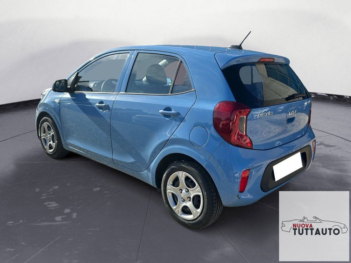Kia Picanto 1.0 12V 5 porte AMT Urban (5)