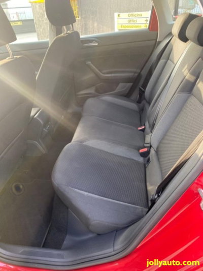 Volkswagen Taigo 1.0 tsi Life 95cv (8)