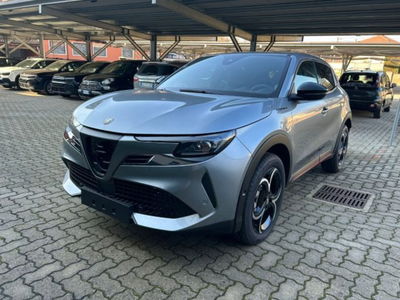 Alfa Romeo Junior 1.2 ibrida Speciale 145cv edct6 nuova