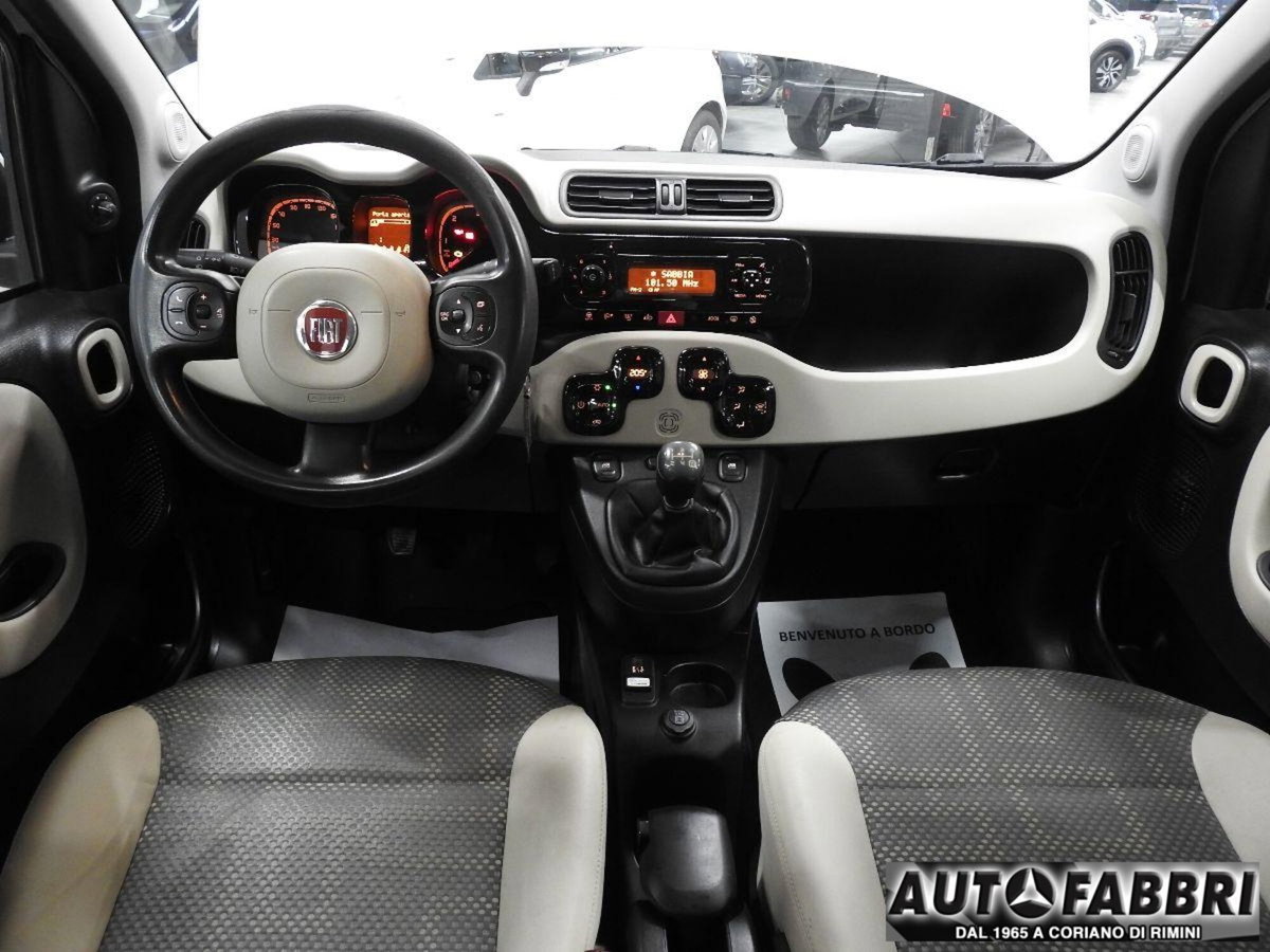 Fiat Panda 1.3 MJT S&S Lounge (12)