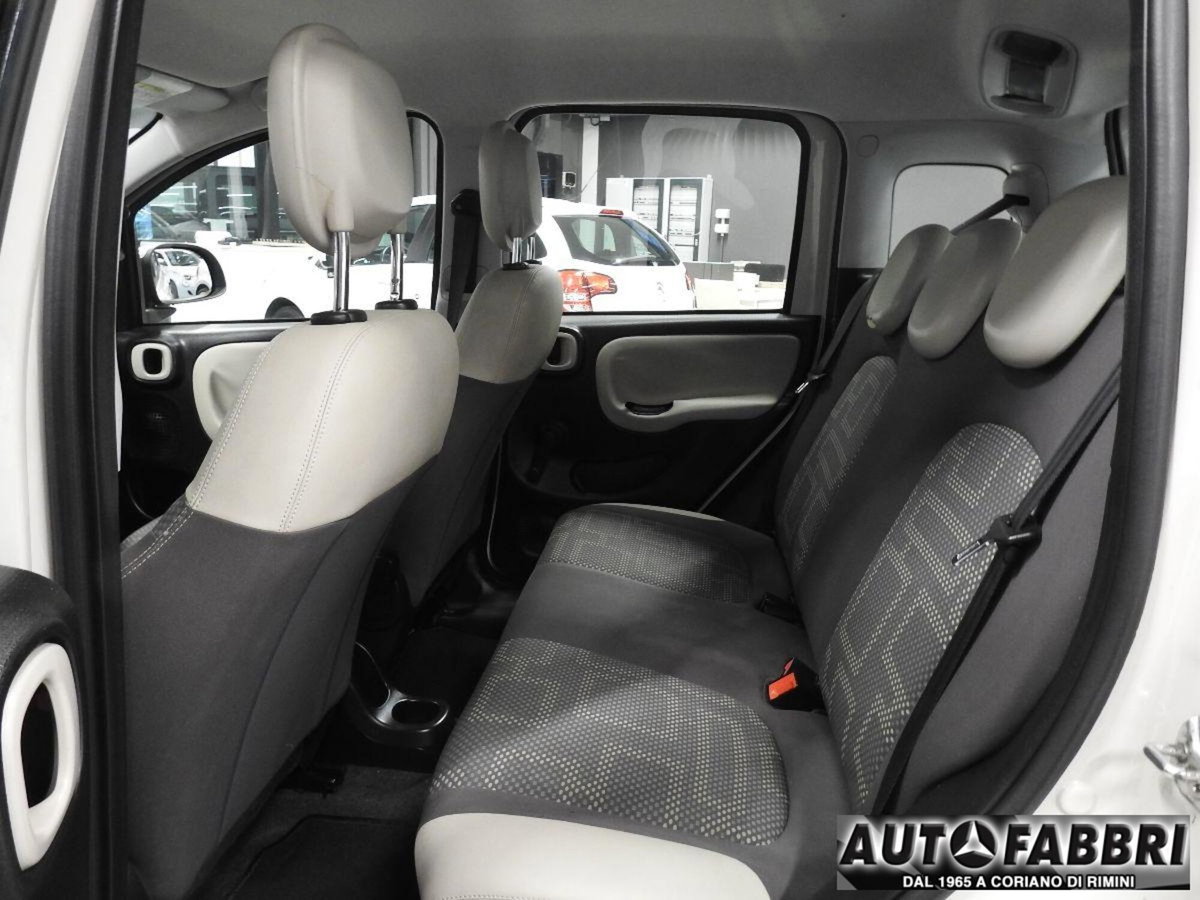 Fiat Panda 1.3 MJT S&S Lounge (13)