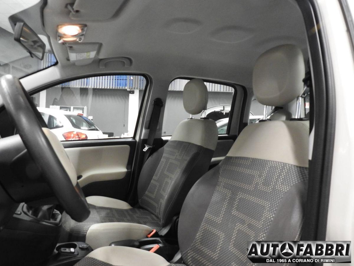 Fiat Panda 1.3 MJT S&S Lounge (14)