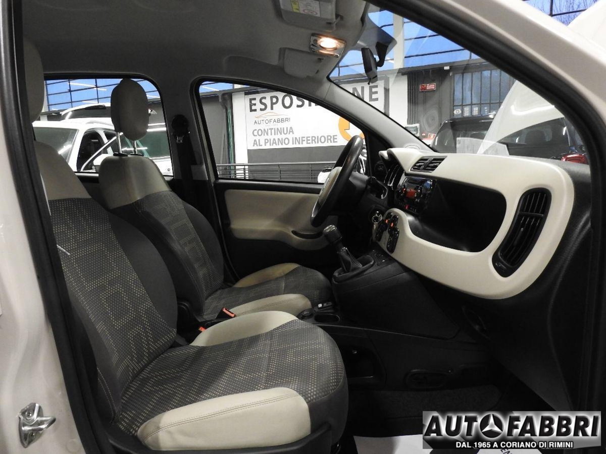 Fiat Panda 1.3 MJT S&S Lounge (9)