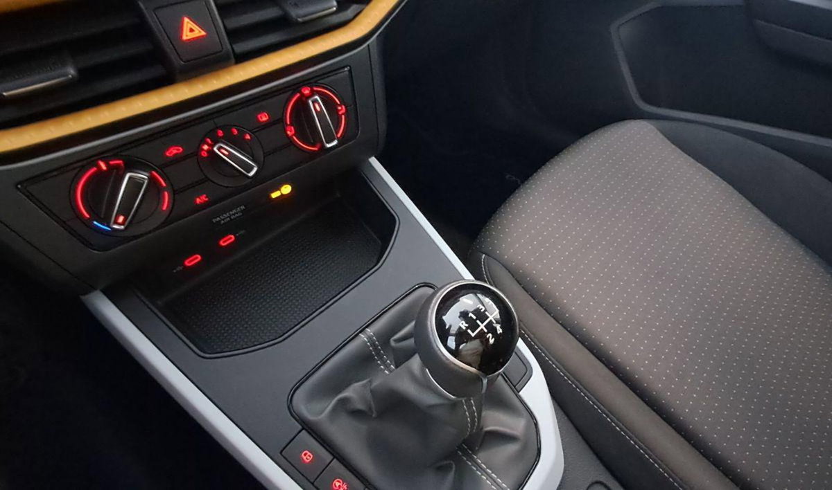 SEAT Arona 1.0 EcoTSI Style (11)