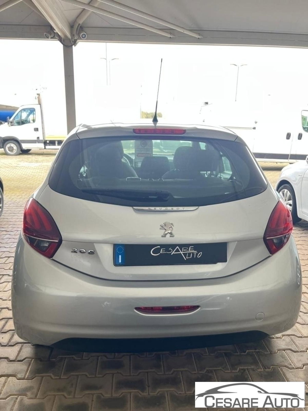 Peugeot 208 75 5 porte Active (4)