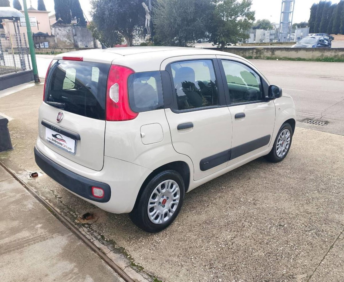 Fiat Panda 1.3 MJT 80 CV S&S Lounge (3)