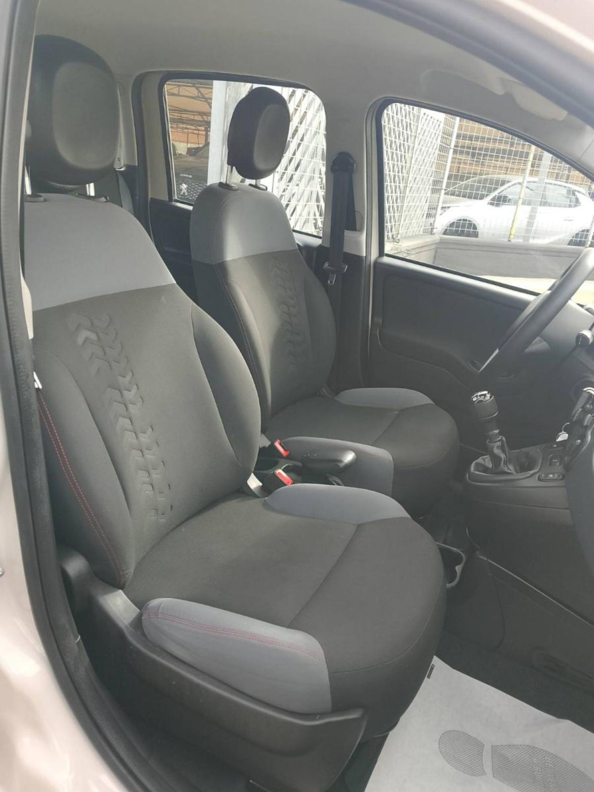 Fiat Panda 1.3 MJT 80 CV S&S Lounge (9)