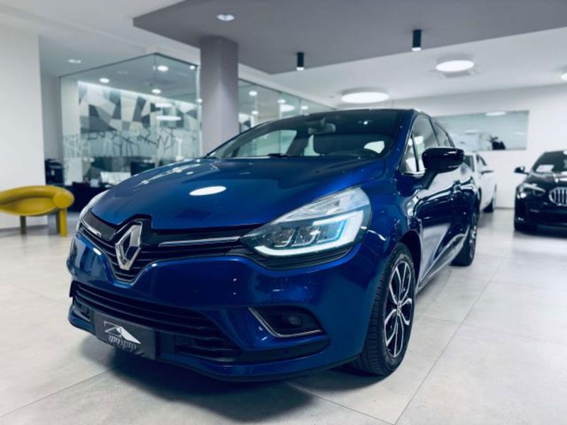 Renault Clio dCi 8V 90 CV 5 porte Moschino Intens