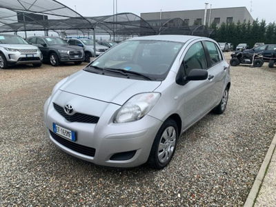 Toyota Yaris 1.0 5 porte Now usata