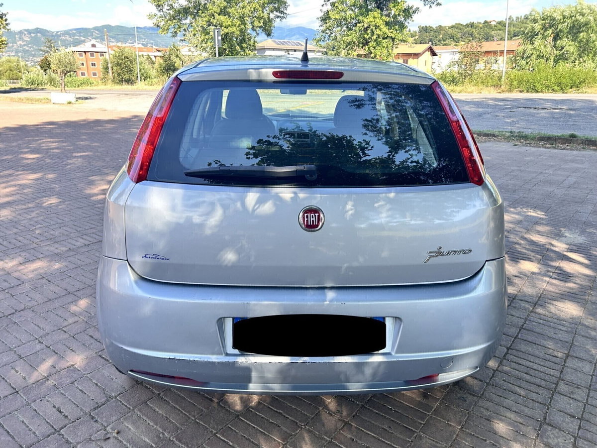 Fiat Grande Punto 1.3 MJT 75 CV 5 porte Dynamic (3)