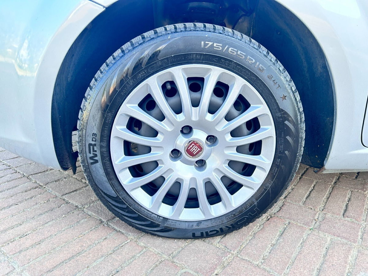 Fiat Grande Punto 1.3 MJT 75 CV 5 porte Dynamic (7)