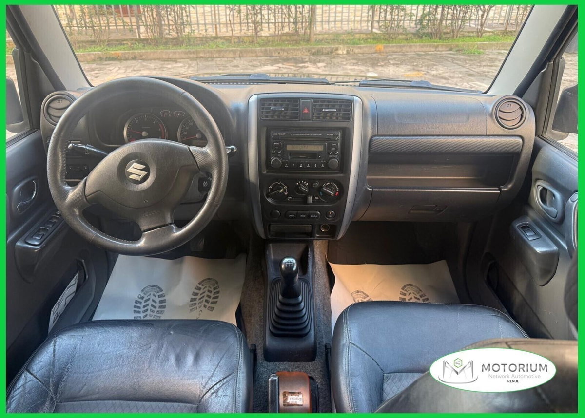 Suzuki Jimny 1.5 DDiS cat 4WD JLX Più (11)