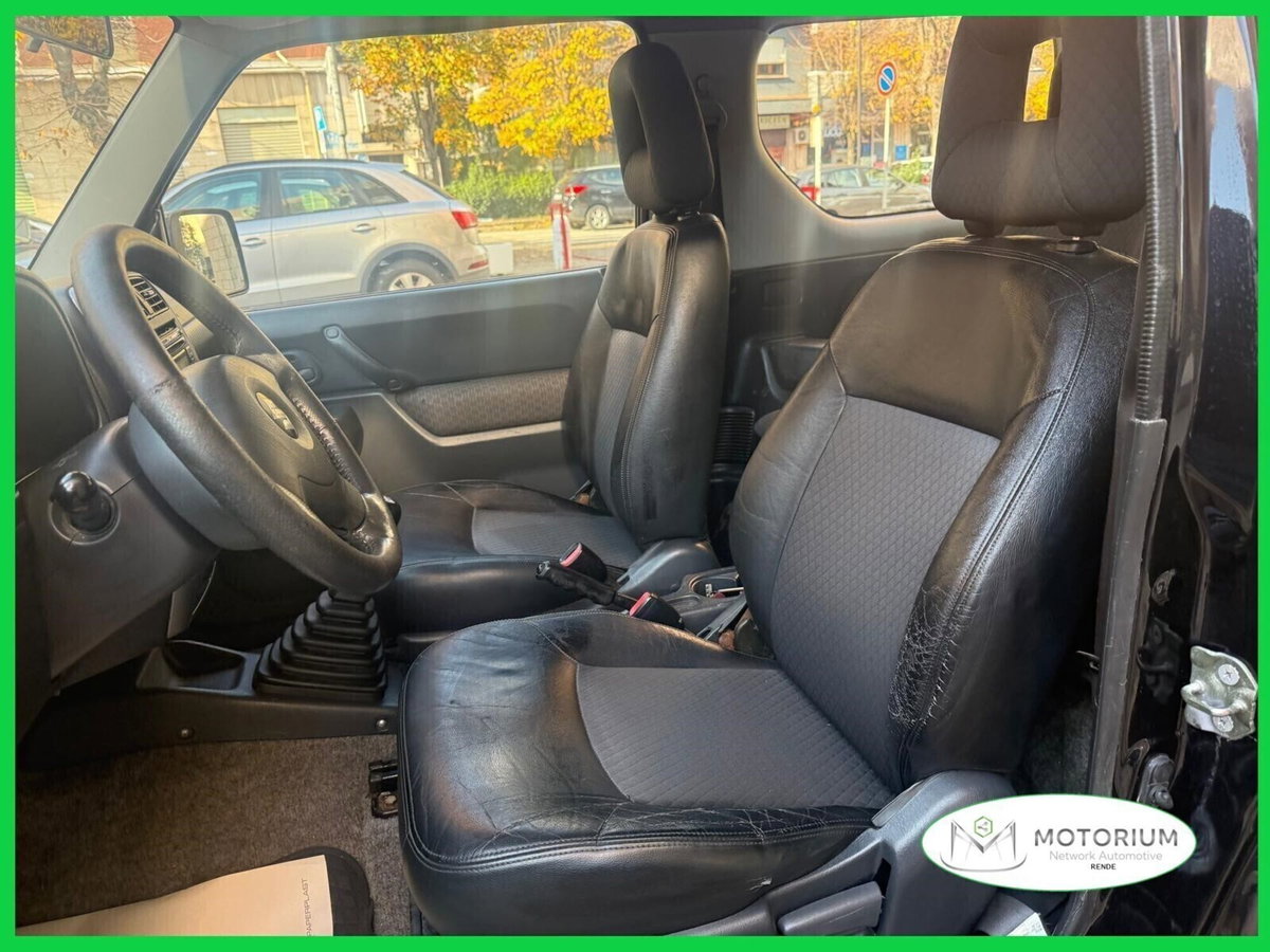 Suzuki Jimny 1.5 DDiS cat 4WD JLX Più (19)