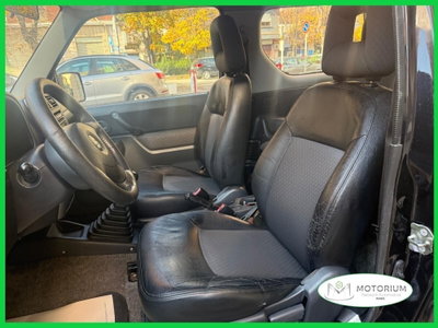 Suzuki Jimny 1.5 DDiS cat 4WD JLX Più (19)