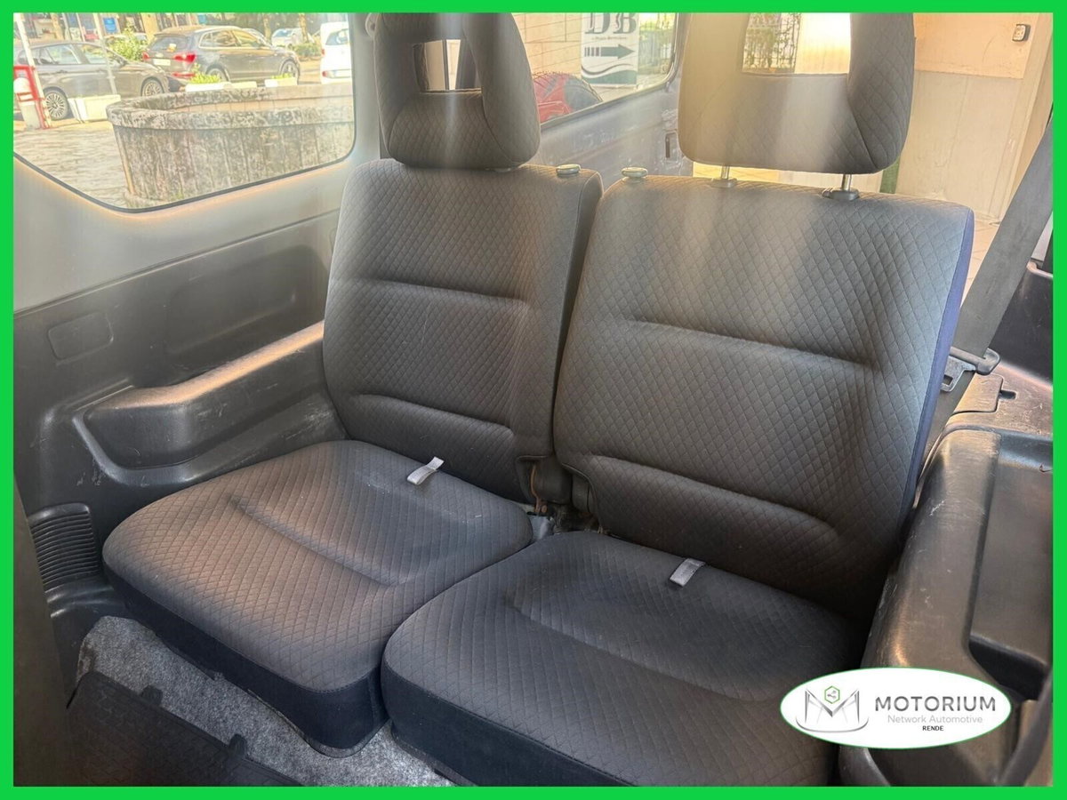 Suzuki Jimny 1.5 DDiS cat 4WD JLX Più (20)