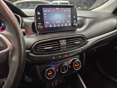 Fiat Tipo Tipo 1.4 T-Jet 120CV GPL 4 porte Easy (13)