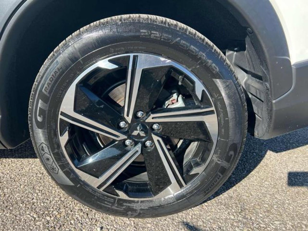 Mitsubishi Eclipse Cross 2.4 MIVEC 4WD PHEV Diamond SDA Pack 0 (15)
