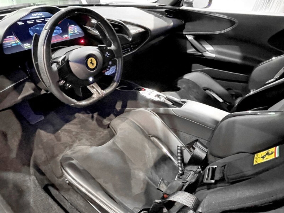 Ferrari SF90 Coupé SF90 Stradale (10)