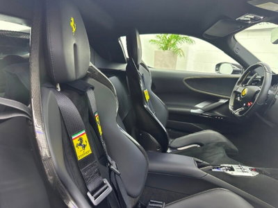 Ferrari SF90 Coupé SF90 Stradale (12)