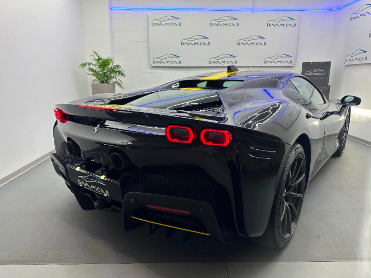 Ferrari SF90 Coupé SF90 Stradale (7)