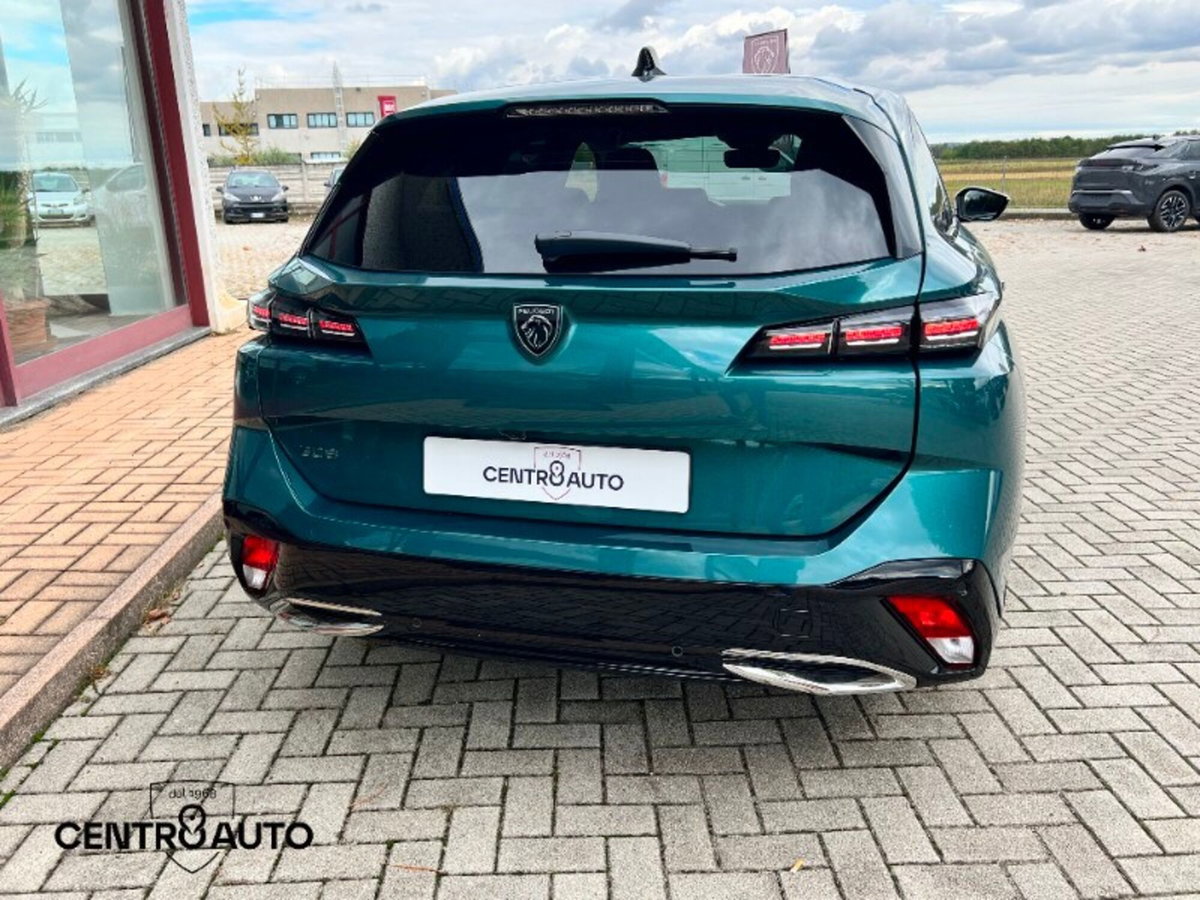 Peugeot 308 SW PureTech Turbo 130 S&S EAT8 Allure Pack (4)