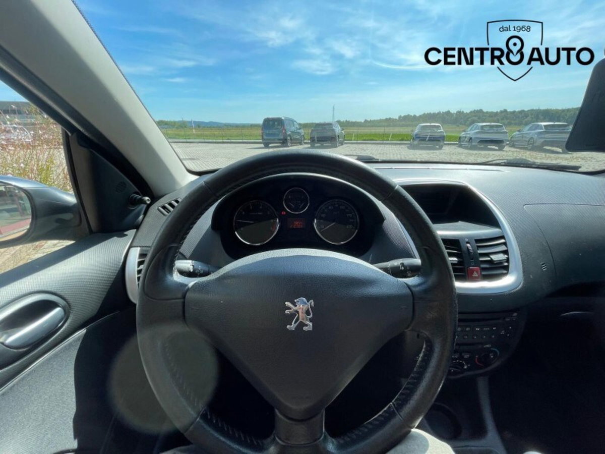 Peugeot 206 60CV 3p. Trendy ECO GPL (10)