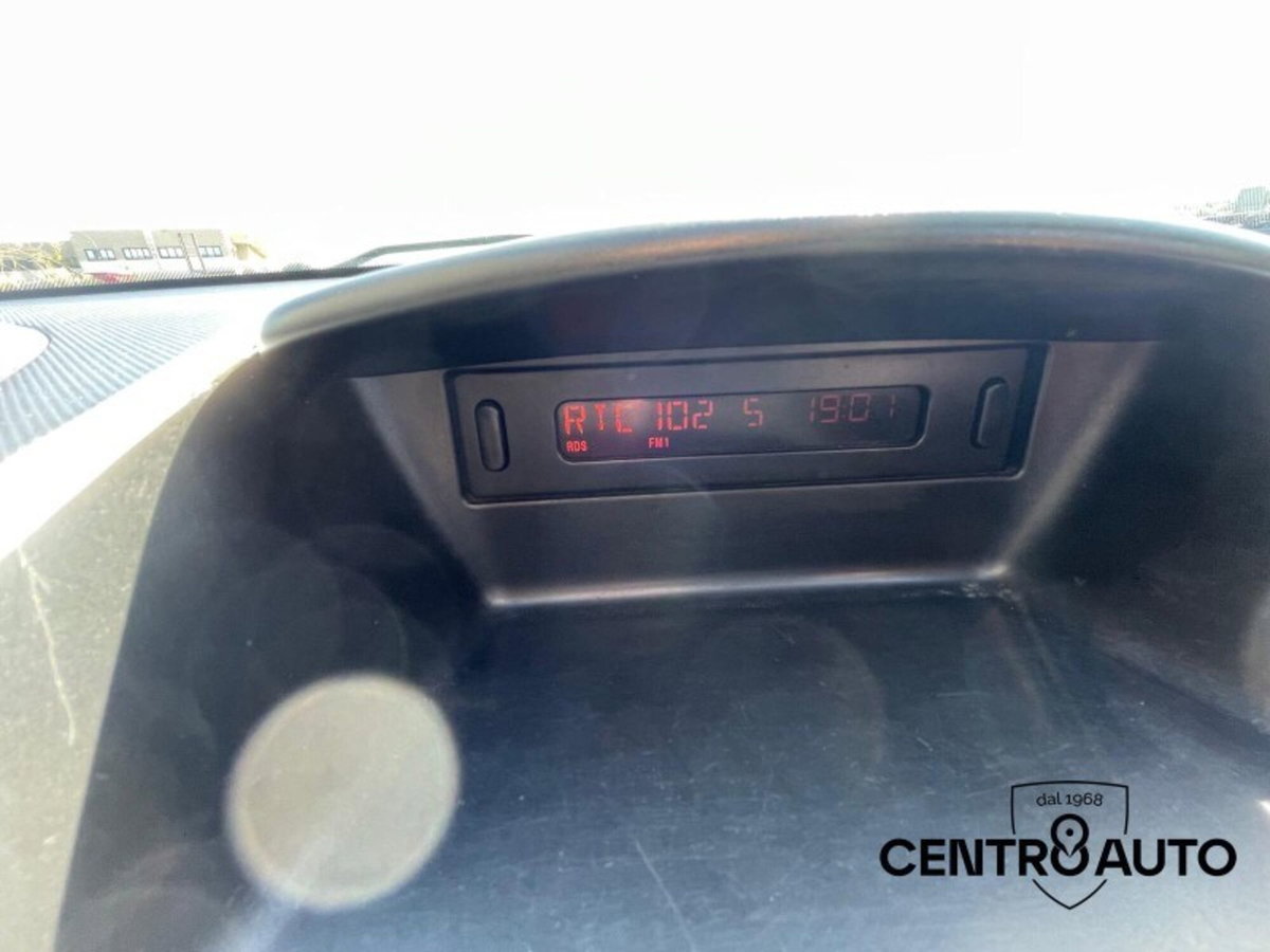 Peugeot 206 60CV 3p. Trendy ECO GPL (11)