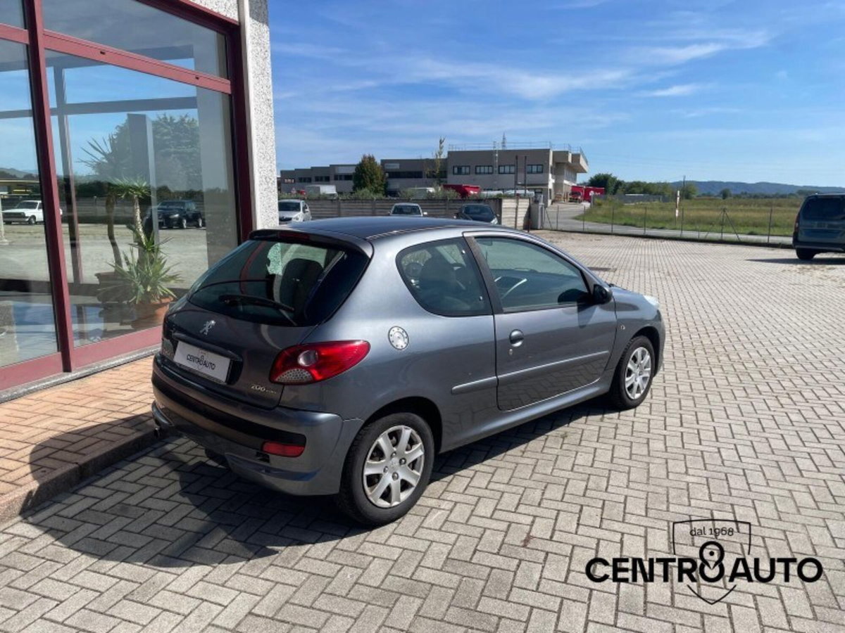 Peugeot 206 60CV 3p. Trendy ECO GPL (2)