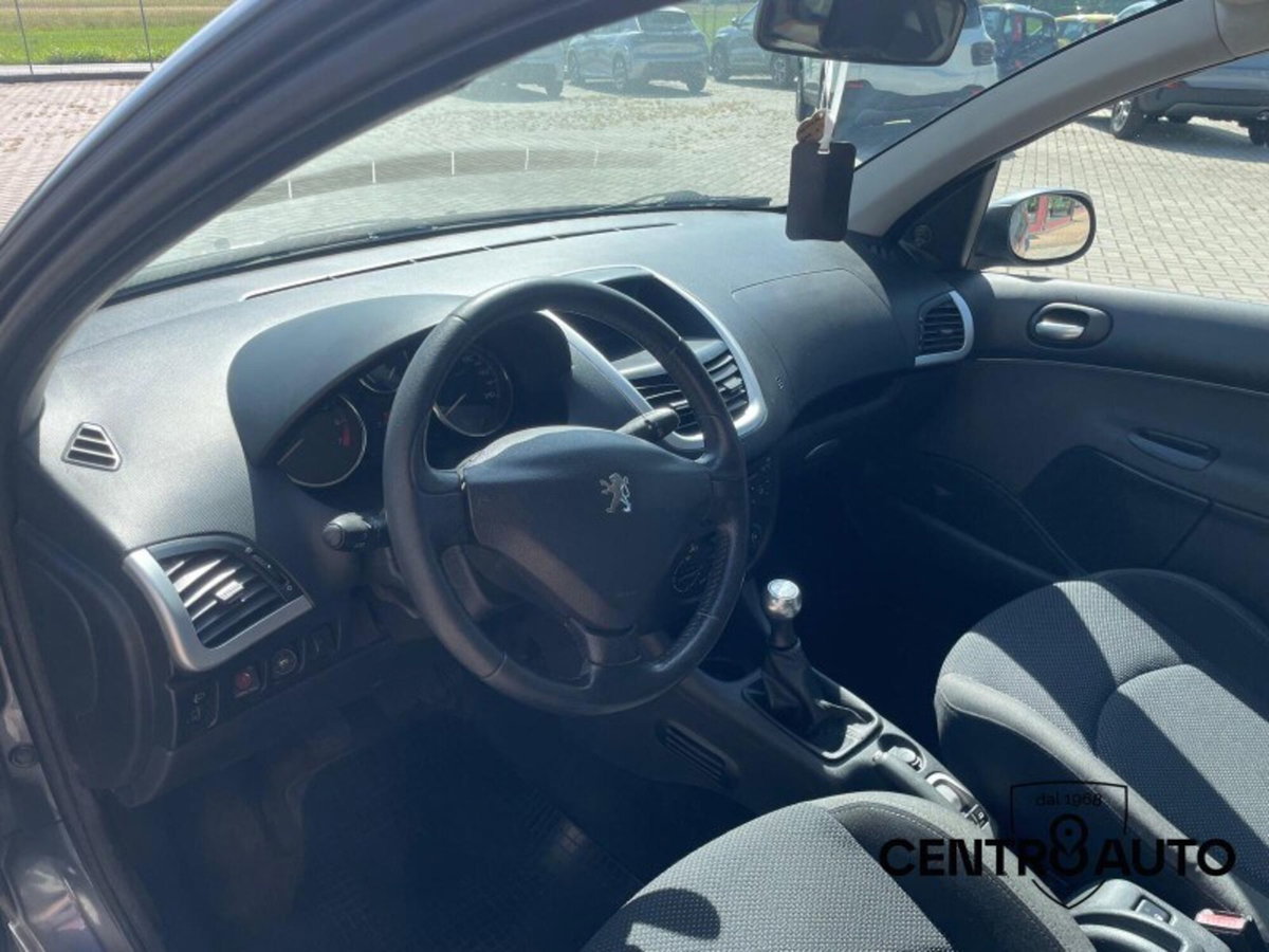 Peugeot 206 60CV 3p. Trendy ECO GPL (8)