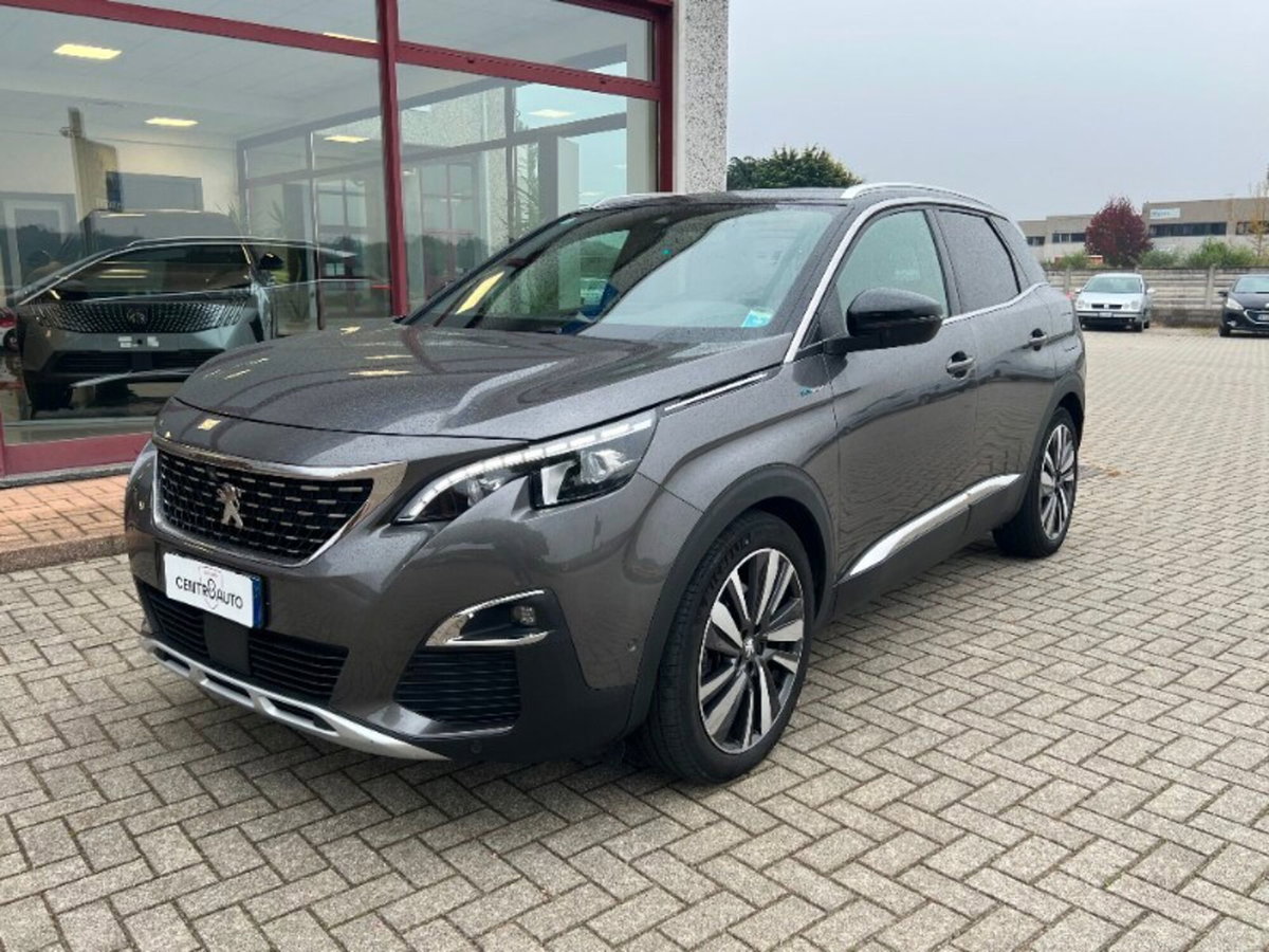 Peugeot 3008 Hybrid4 300 e-EAT8 GT (3)