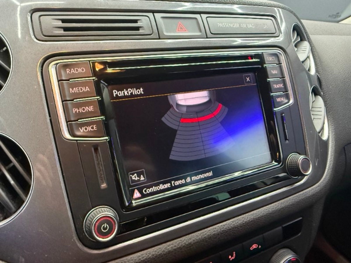 Volkswagen Tiguan 2.0 TDI 150 CV 4MOTION Sport & Style BlueMotion Tech. (14)