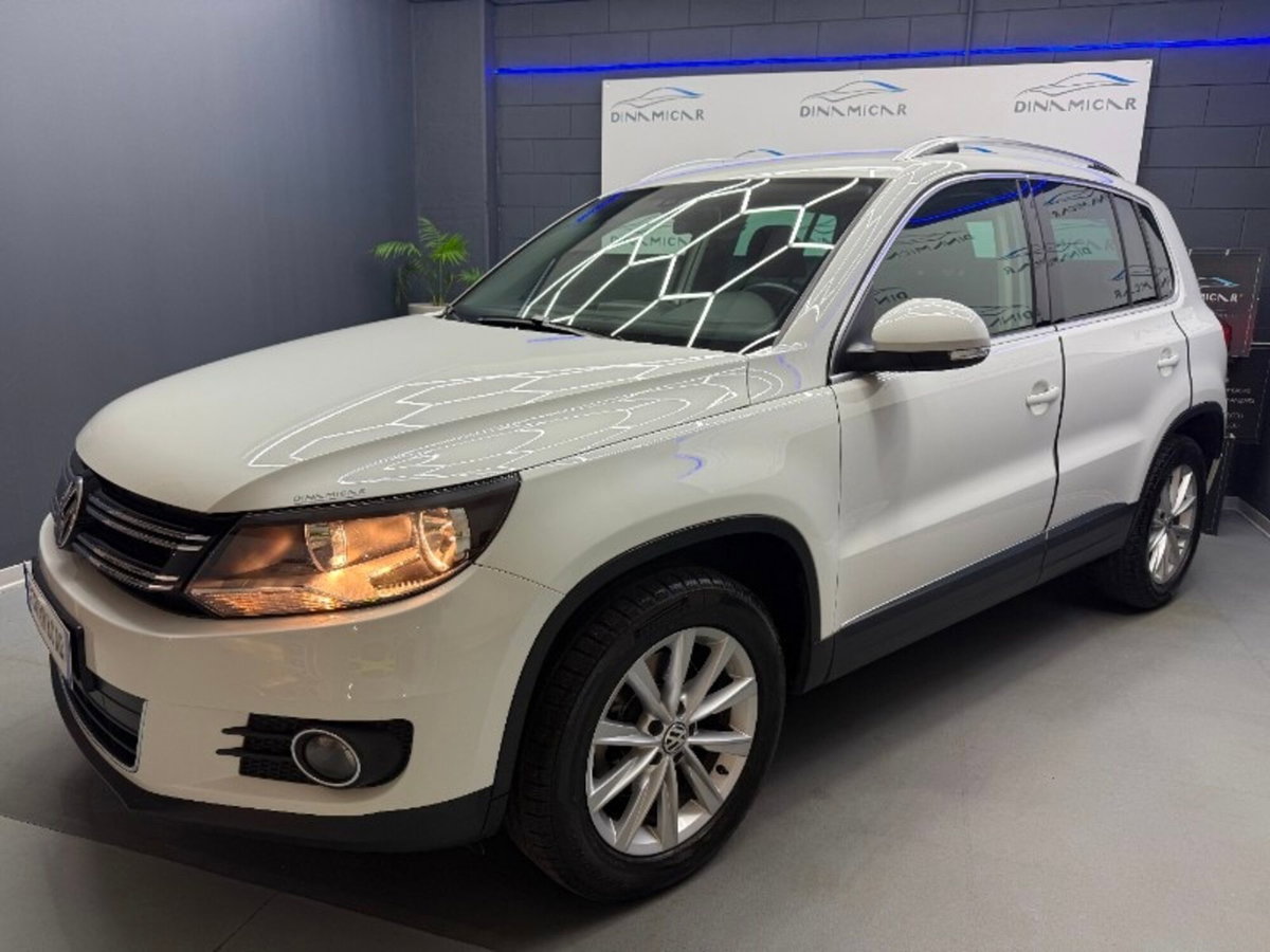 Volkswagen Tiguan 2.0 TDI 150 CV 4MOTION Sport & Style BlueMotion Tech. (2)