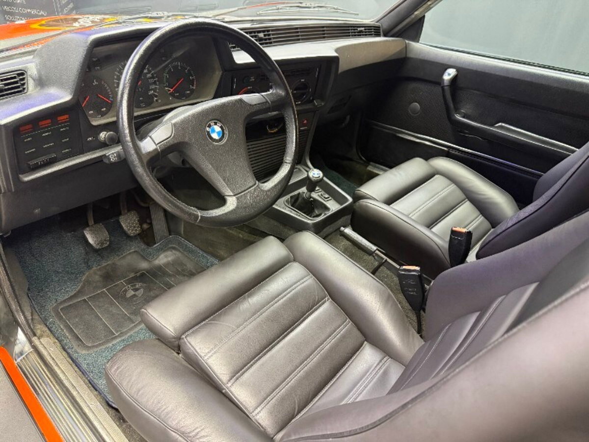 BMW Serie 6 Coupé 635 CSi (8)