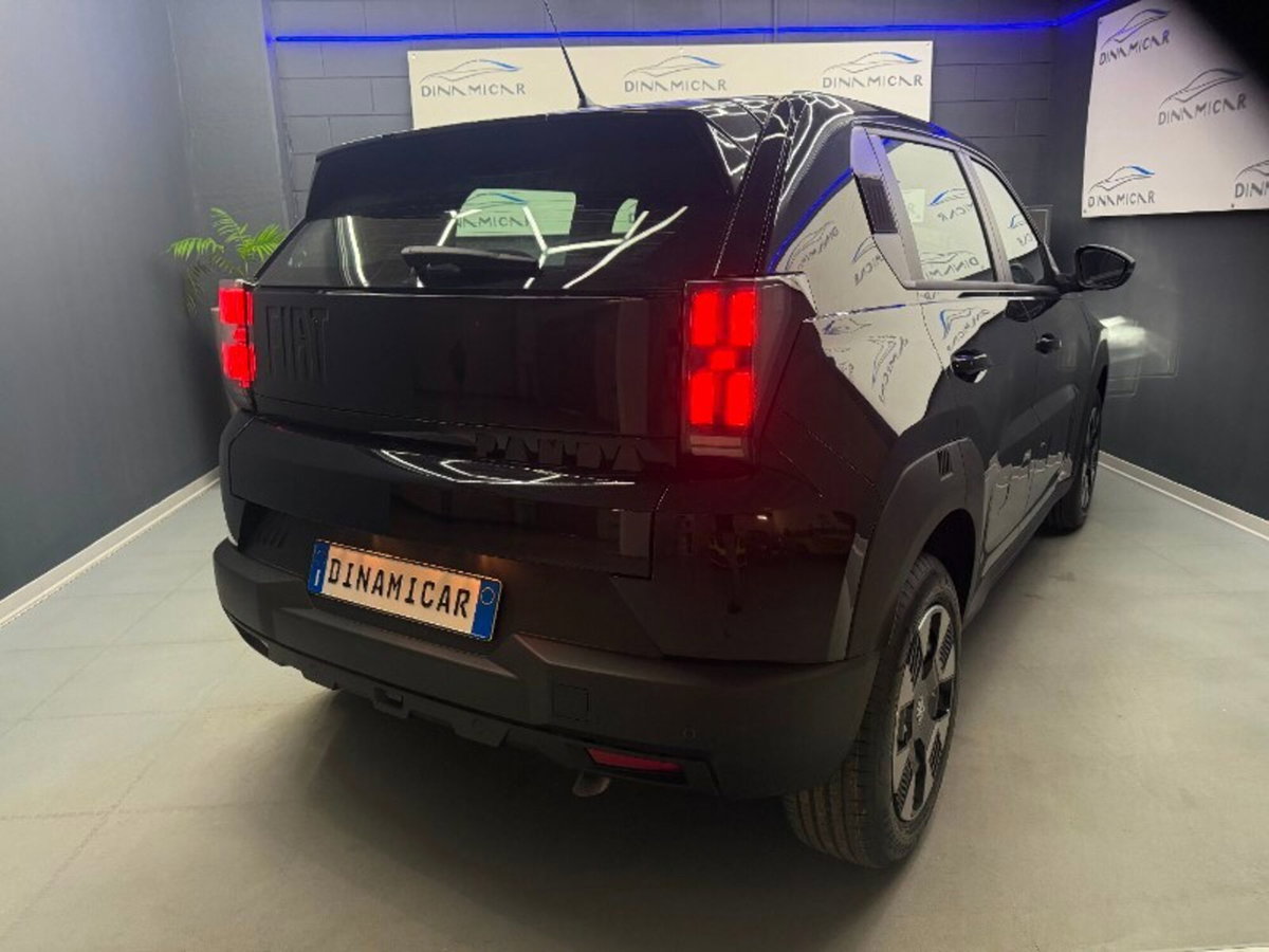Fiat Grande Panda 1.2 hybrid Icon 110cv edct (2)