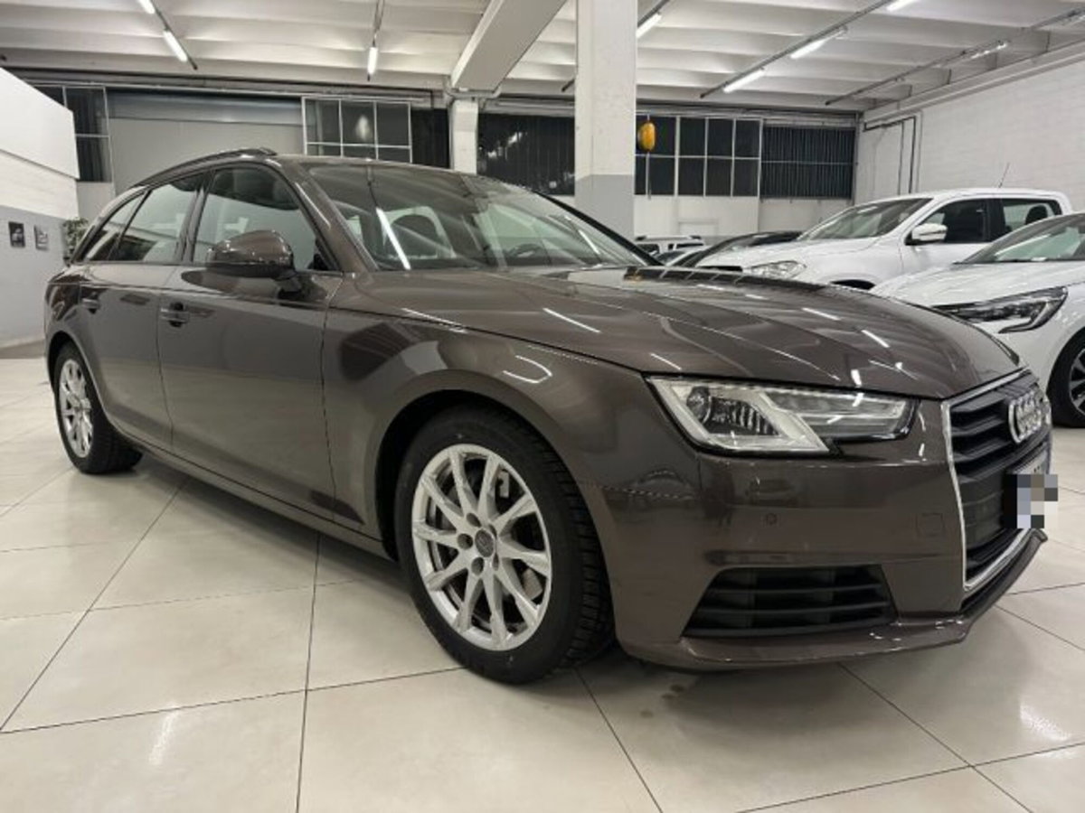 Audi A4 Avant 2.0 TDI 190 CV ultra S tronic Business (3)