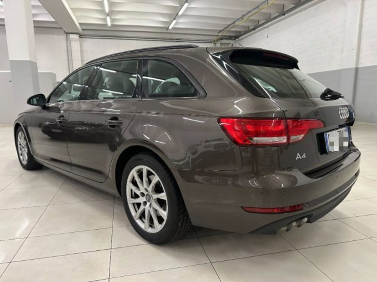 Audi A4 Avant 2.0 TDI 190 CV ultra S tronic Business (7)