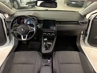 Renault Clio TCe 100 CV CVT 5 porte Intens (14)