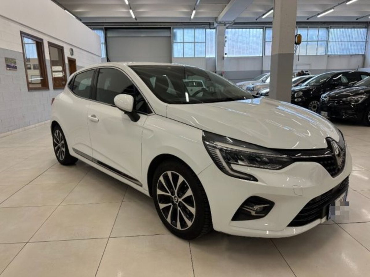Renault Clio TCe 100 CV CVT 5 porte Intens (3)